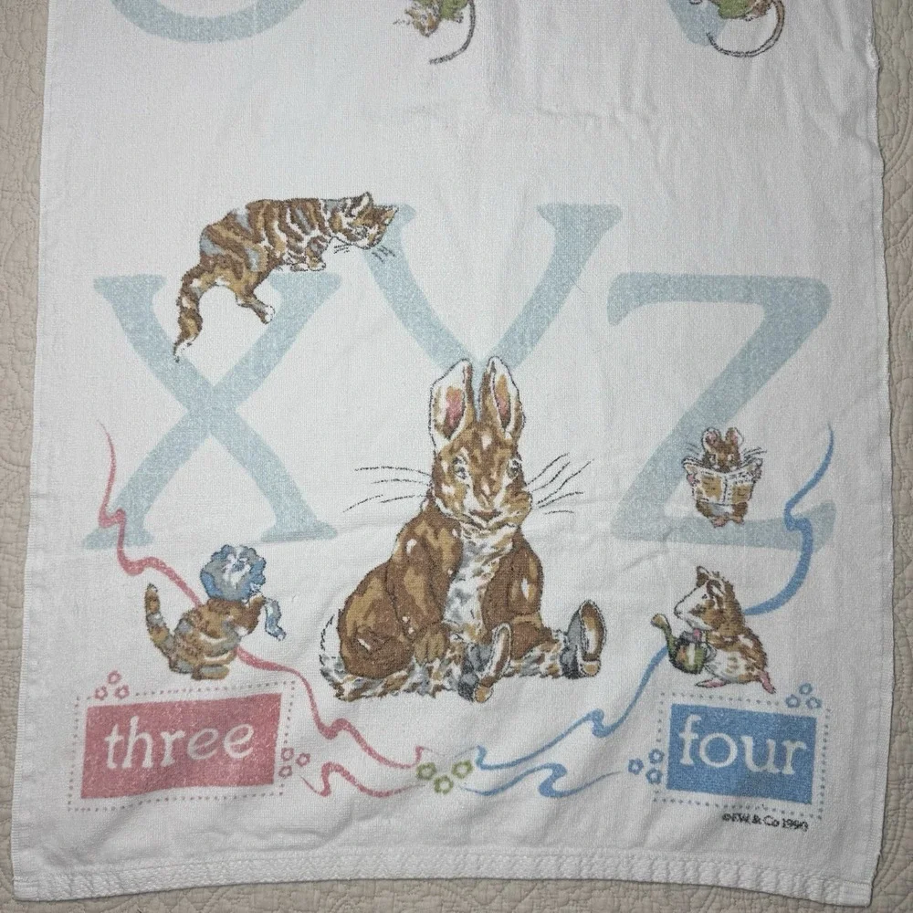 Vintage 1990 Beatrix Peter Rabbit ABC XYZ‎ Bath Towel 90s Goose Puddle-Duck Baby